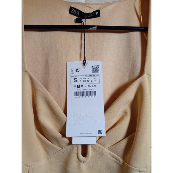 ZARA Size Small Dusty Yellow Deep Cut Neckline Bodysuit New w/Tags -Looks‎ Small - Picture 3 of 4